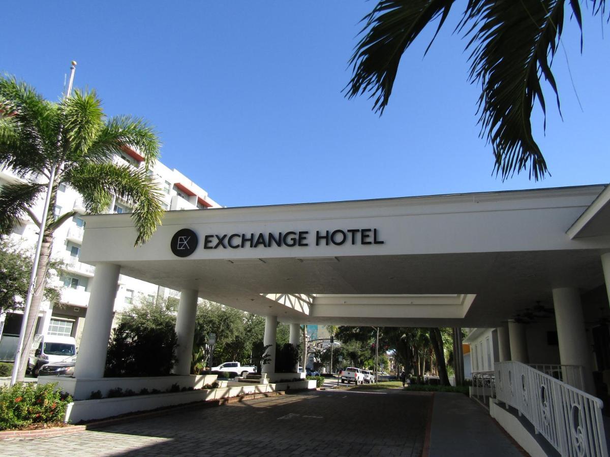 The Exchange Hotel St. Petersburg Exteriör bild